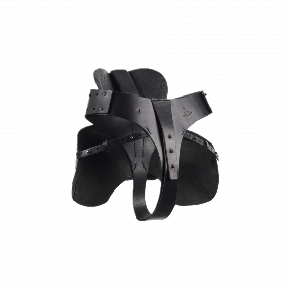 LEATHER SADDLE