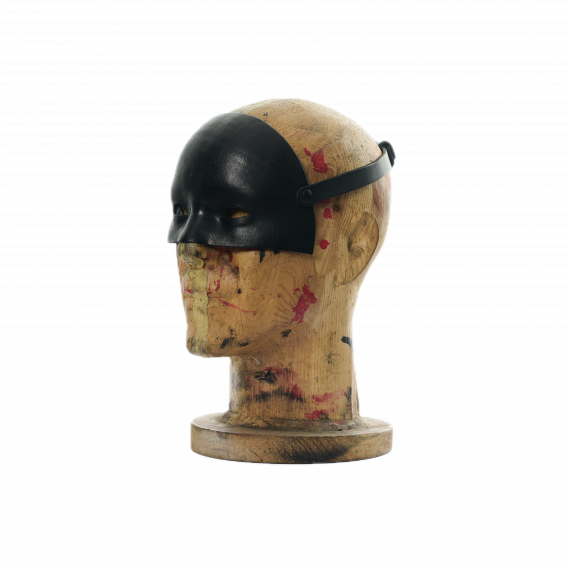 HALF FACE WOMAN BLACK MASK