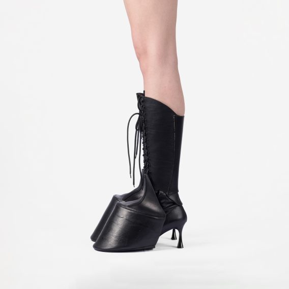 HORSE HOOF SHOE COVERS