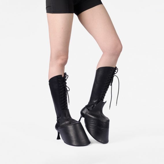 HORSE HOOF SHOE COVERS