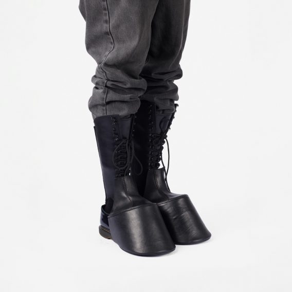 HORSE HOOF SHOE COVERS