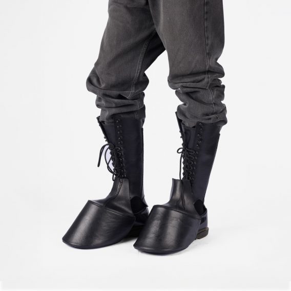 HORSE HOOF SHOE COVERS